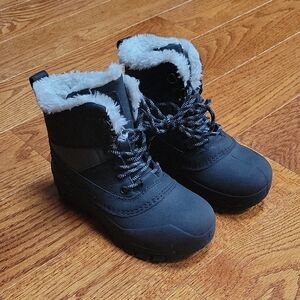 Target All In Motion Black Snow Boots with White Faux Fur